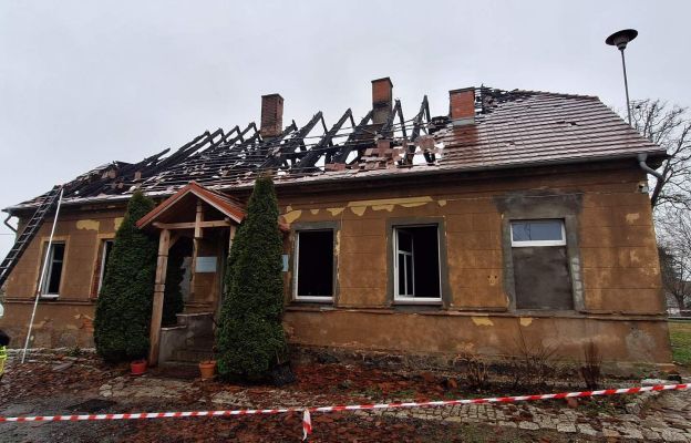 Dokładna przyczyna pożaru nie jest obecnie znana, ale straty są bardzo duże