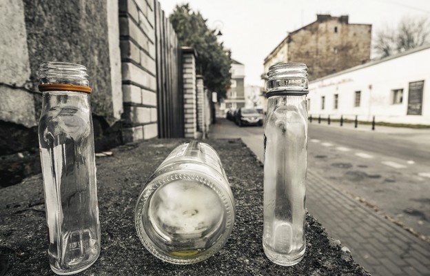 Mam na imię Polska i jestem alkoholikiem